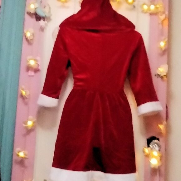 RSLove (M) Red Velvet with Faux Fur Trim Hooded Mini Ms. Clause Dress - Picture 5 of 9